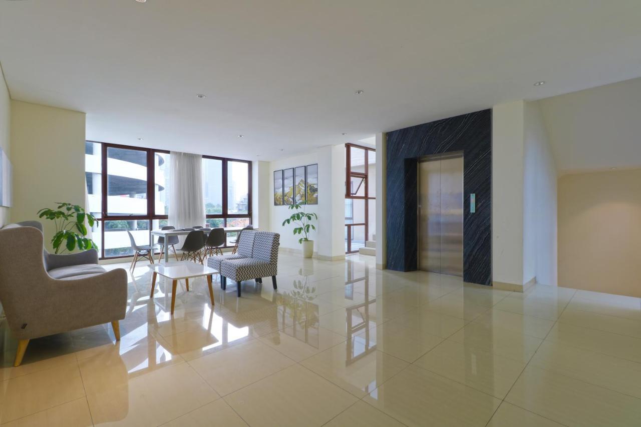 Plaza 54 Residence Jakarta Exterior foto